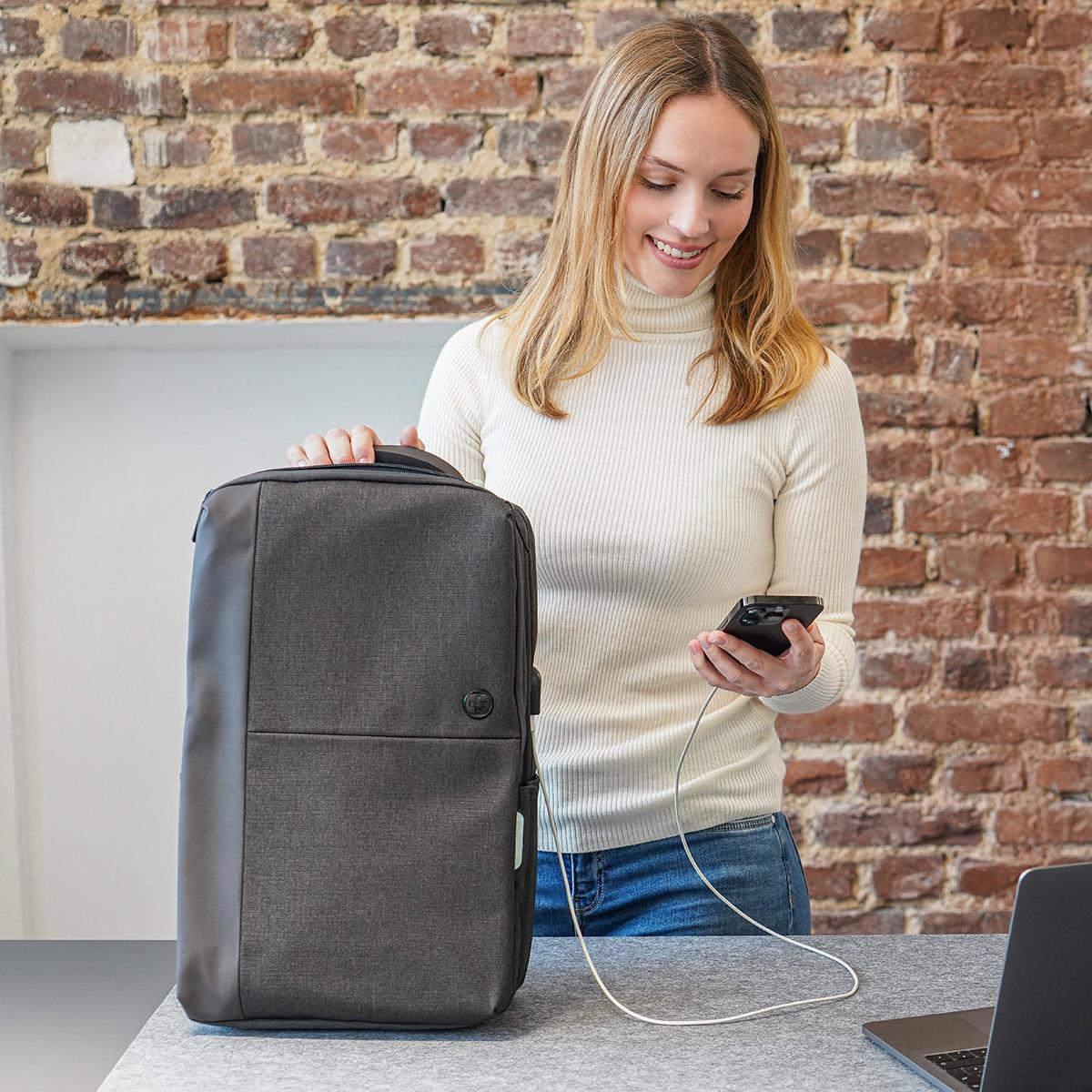 Swissdigital Arosa Backpack - LEGEND LIFE